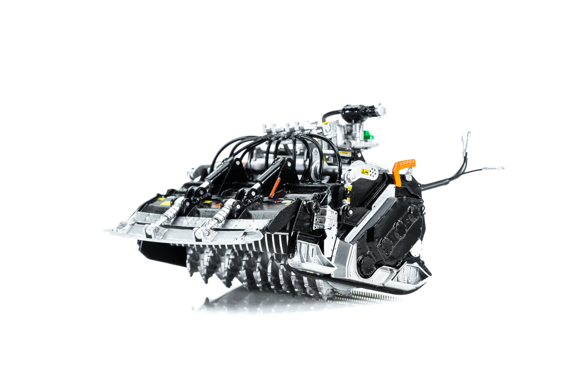 Fae Model FAE MTH/HP multifunctional shredder in black version | Modelsnavigator.com