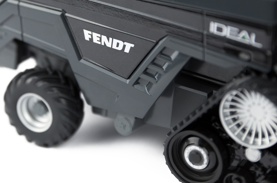 Combine harvester Fendt Ideal 9T (2020)