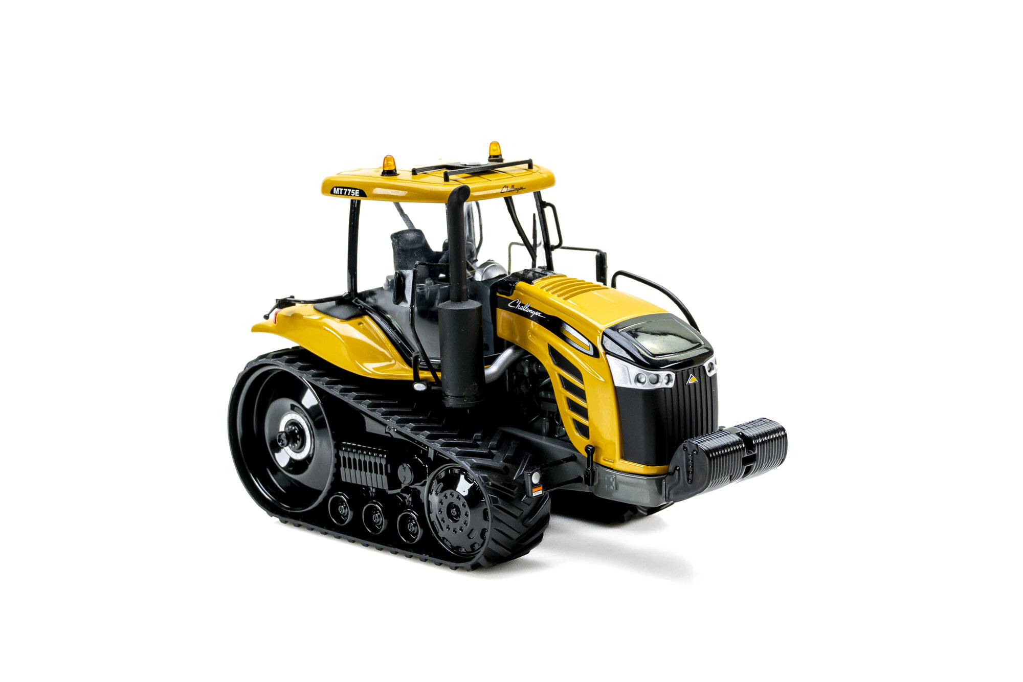 トラクター　CHALLENGER MT765B 1:32　Kubota　ヤンマー トラクター CHALLENGER MT765B 1:32 Kubota ヤンマー - メルカリ