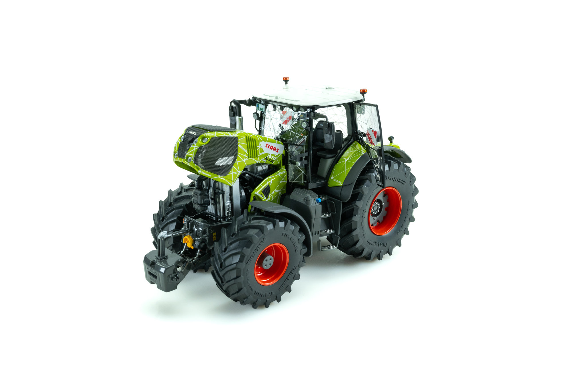 新品】京商★1/32 CLAAS AXION 870 8輪(4輪)コンバーション Amazon.co.jp: 京商1/32 CLAAS AXION 870 8輪(4輪) コンバー