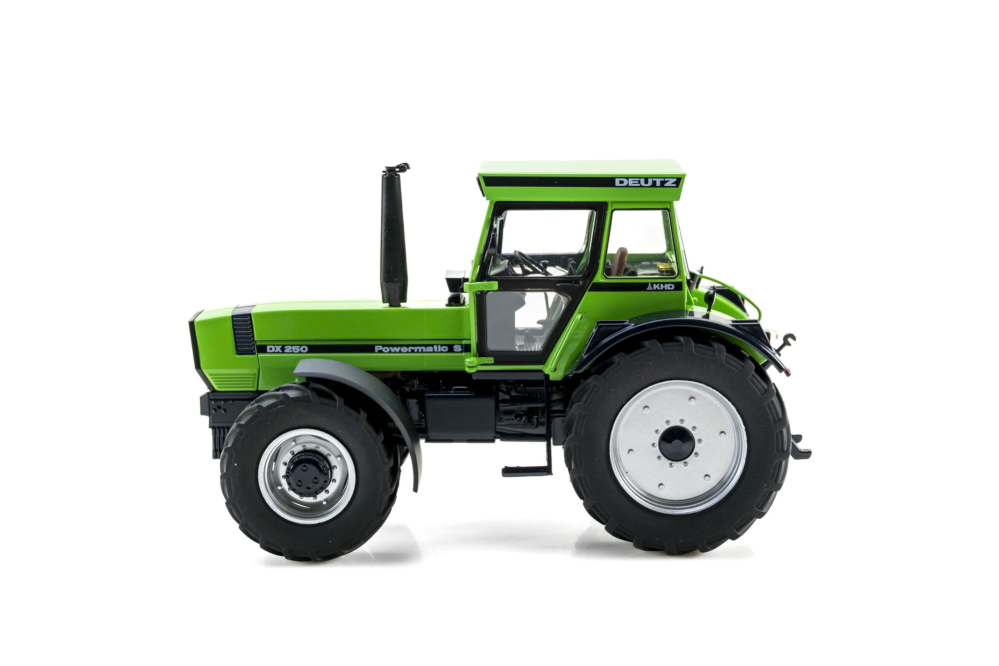 DEUTZ D60 05-4WD フロントローダ&バケット 1/32 1/32 Deutz D60 05 4WD - Farm Equipment-Deutz-Fahr : Model