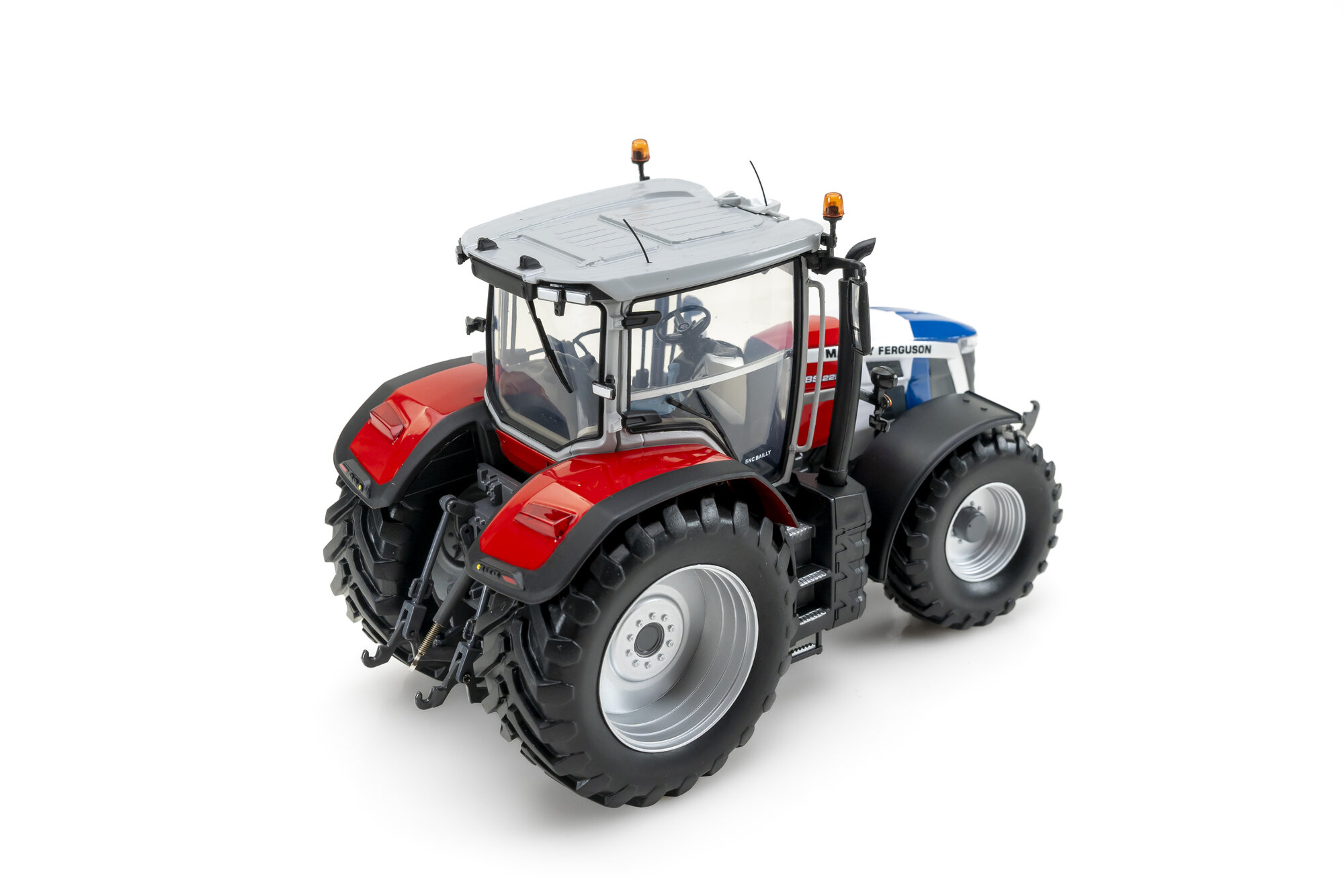 Massey Ferguson MF 8S.225 フルブラックエディション おもちゃ