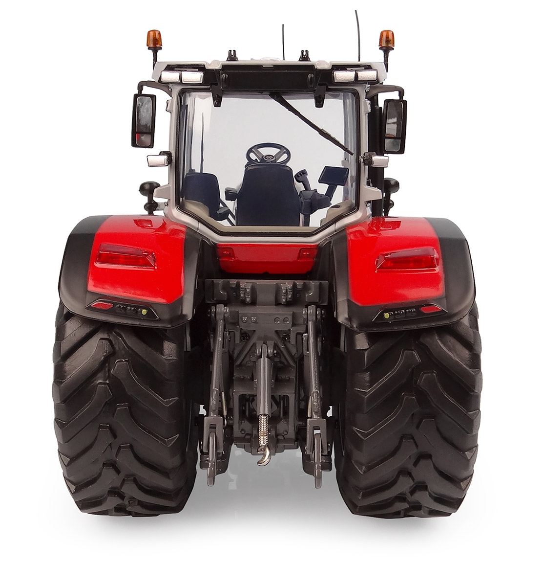 Massey Ferguson 8S.225 