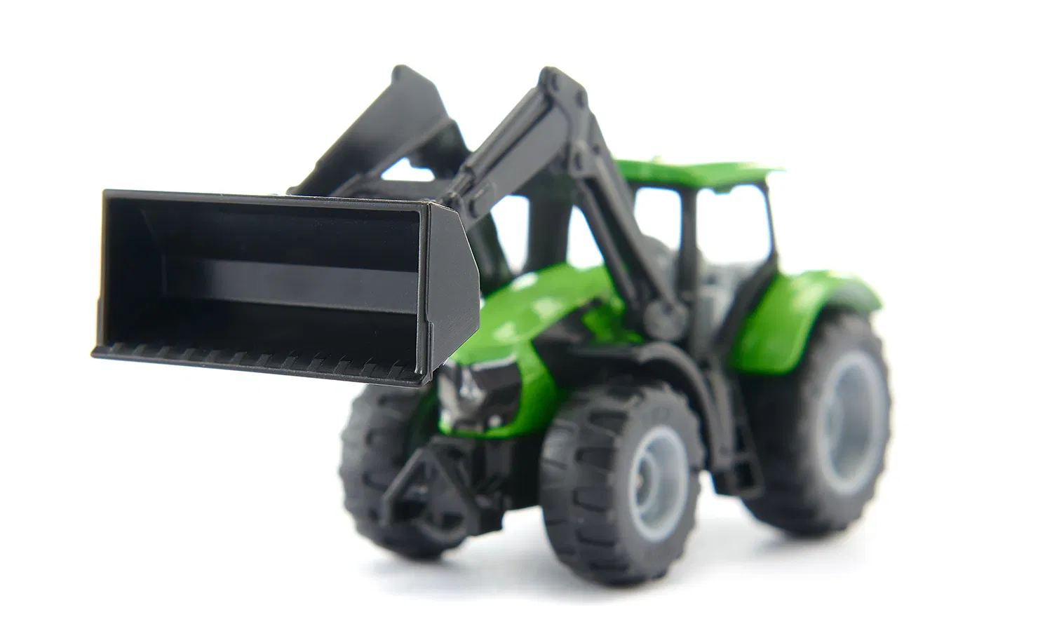 Deutz Fahr with front loader | Modelsnavigator.com