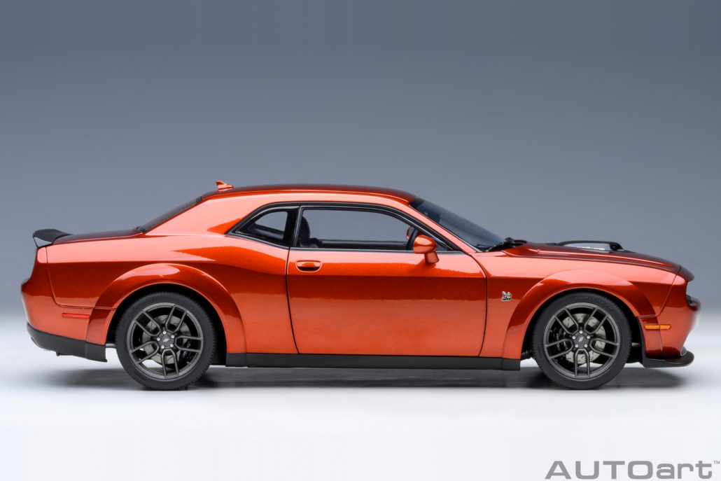 ホットウィール DODGE CHALLENGER R/T SCAT PACK Dodge Challenger R/T Scat pack WIDEBODY, 2022