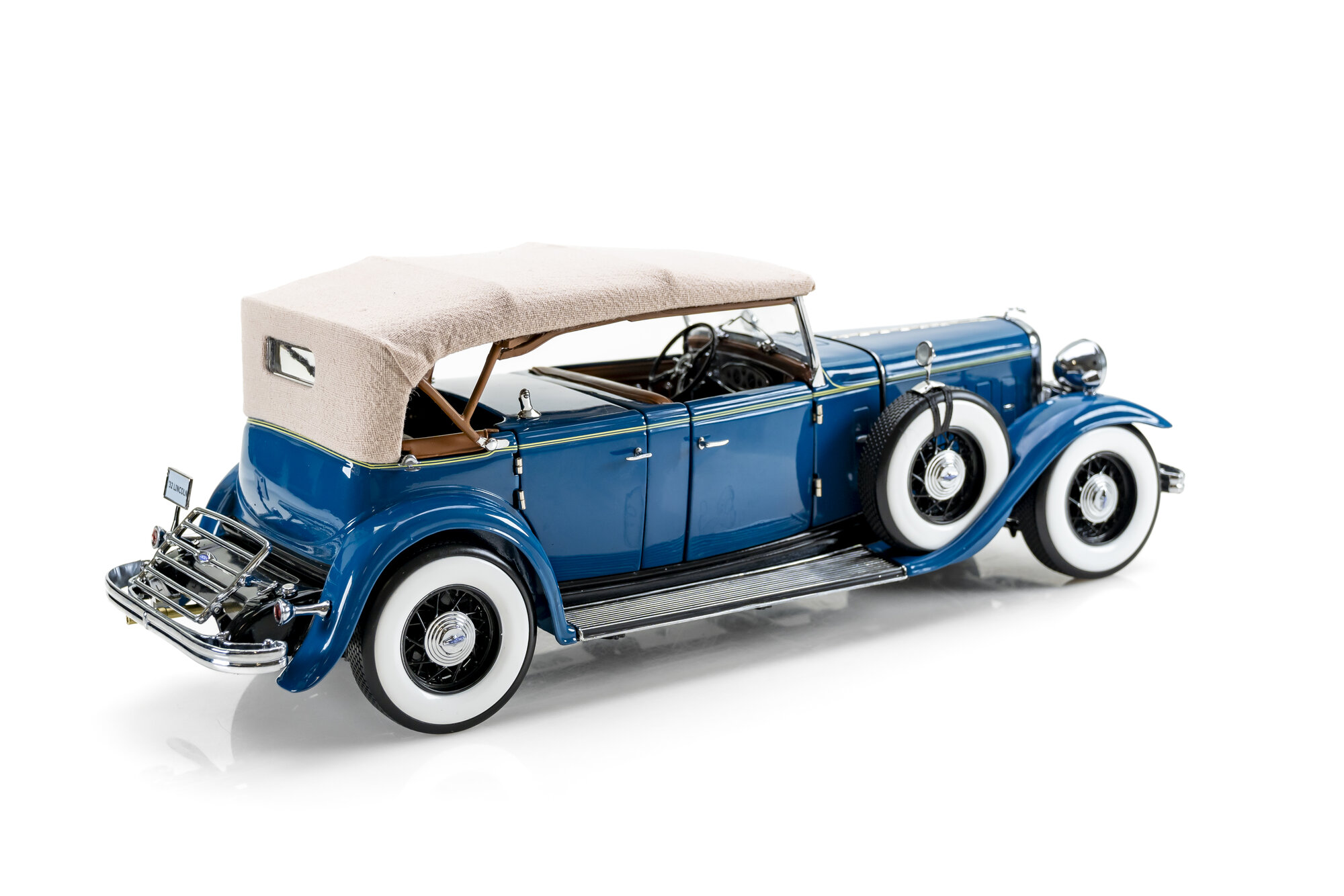 Ford Lincoln KB 1932 | Modelsnavigator.com