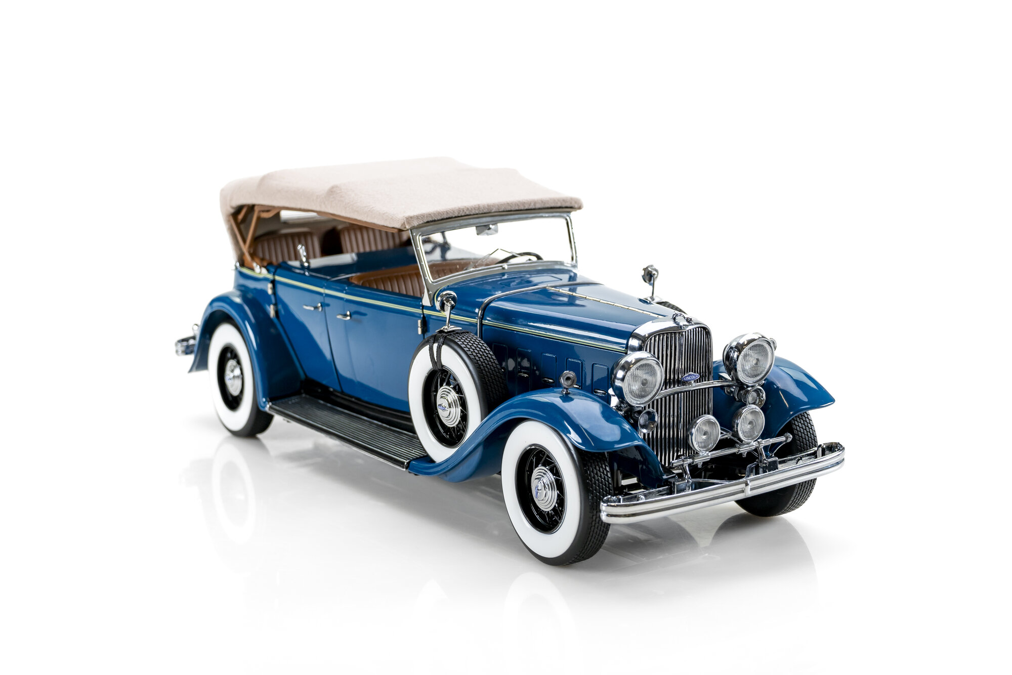 Ford Lincoln KB 1932 | Modelsnavigator.com
