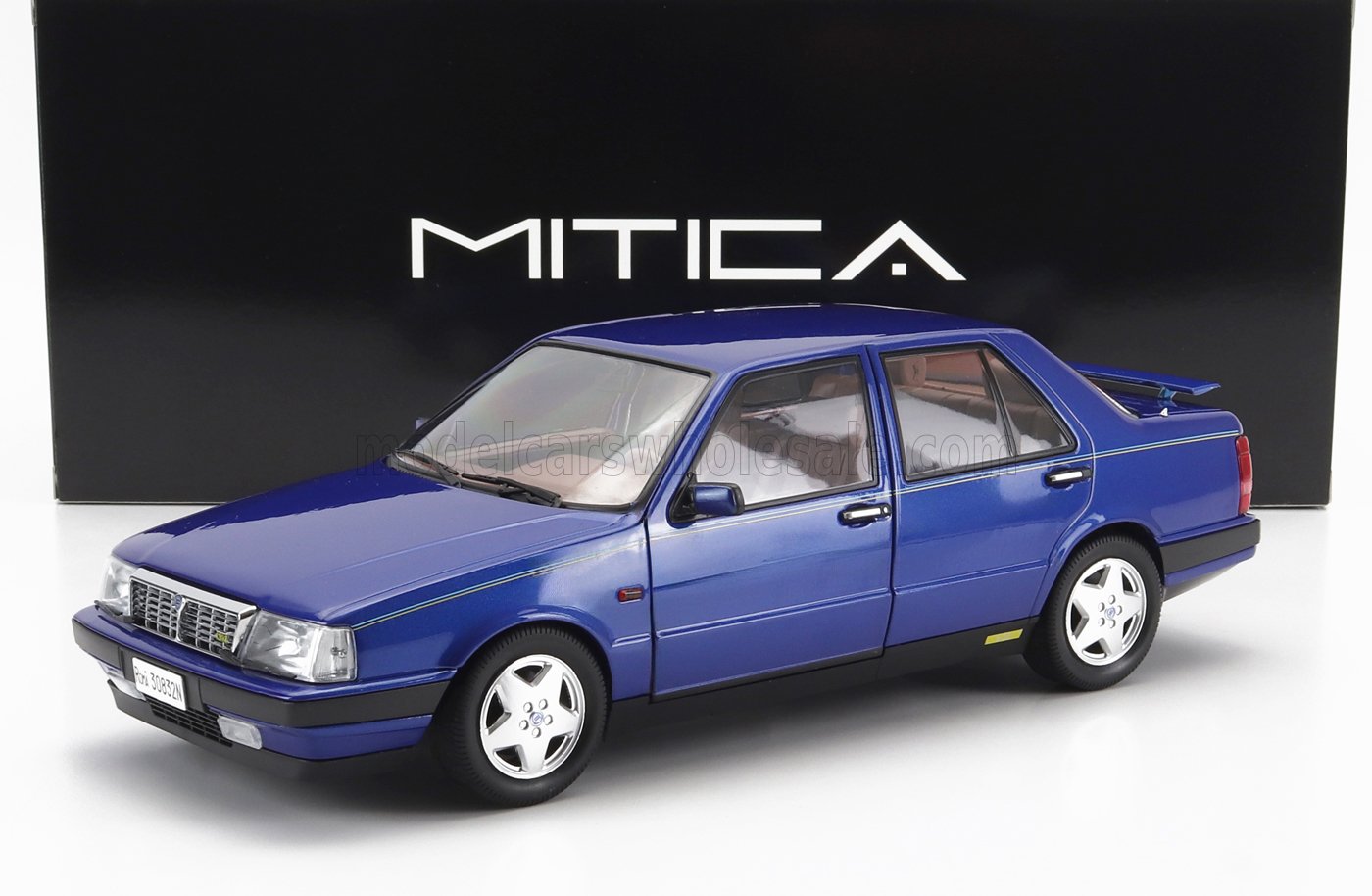 Lancia Thema 8.32 Ferrari 1S 1986 Blue Metallic 1/18 Mitica