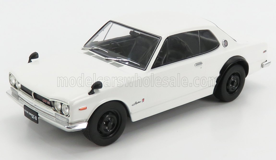 ダイキャストカー 1:18 日産 GTR KPGC10 1972 ホワイト レーシング