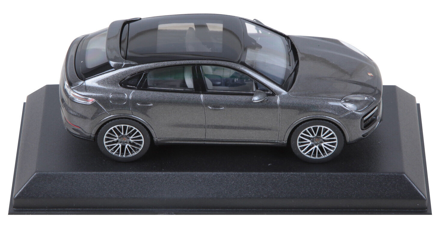 Porsche Cayenne Coupe turbo 2019 Dark Grey metallic 1:18 – Norev