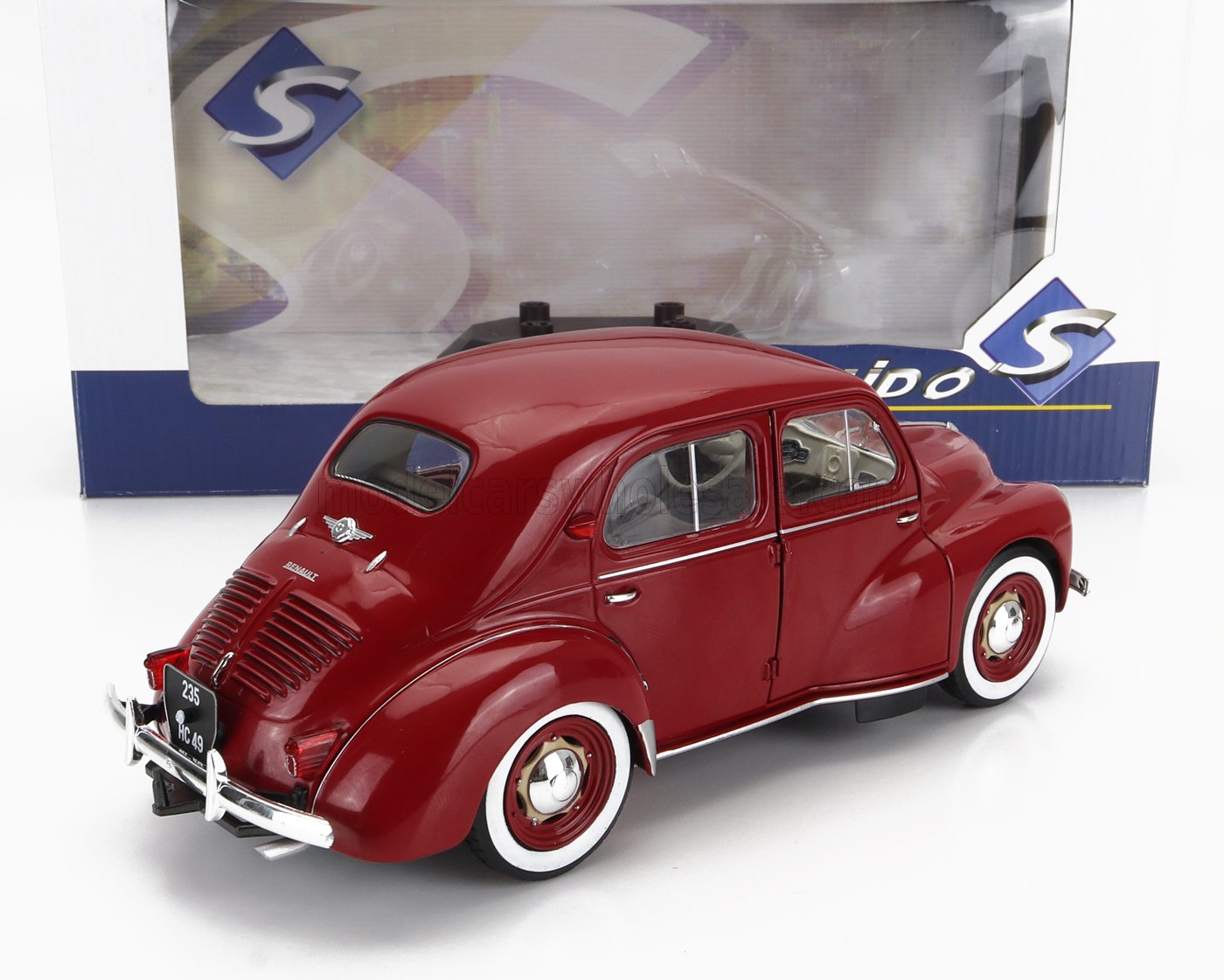 1/18 ルノー4CV 1956 サンドイエロー RENAULT SOLIDO製 1/18 ルノー4CV 1956 サンドイエロー RENAULT 4CV ソリド製ダイ
