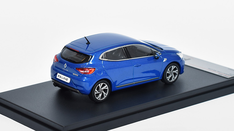 イクソ プレミアムX 1/43 ルノー クリオ RS ライン 2019 ブルー イクソ プレミアムX 1/43 ルノー クリオ RS ライン 2019 ブルー