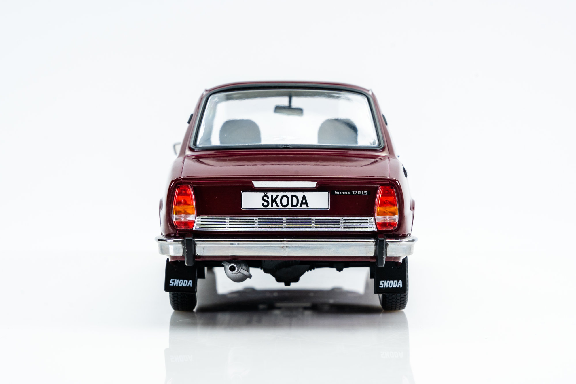 Škoda 120L ミニカー 10台セット 1/72 Amazon | Yamfig-拓意xcartoys poprace series 1/64 ミニカー