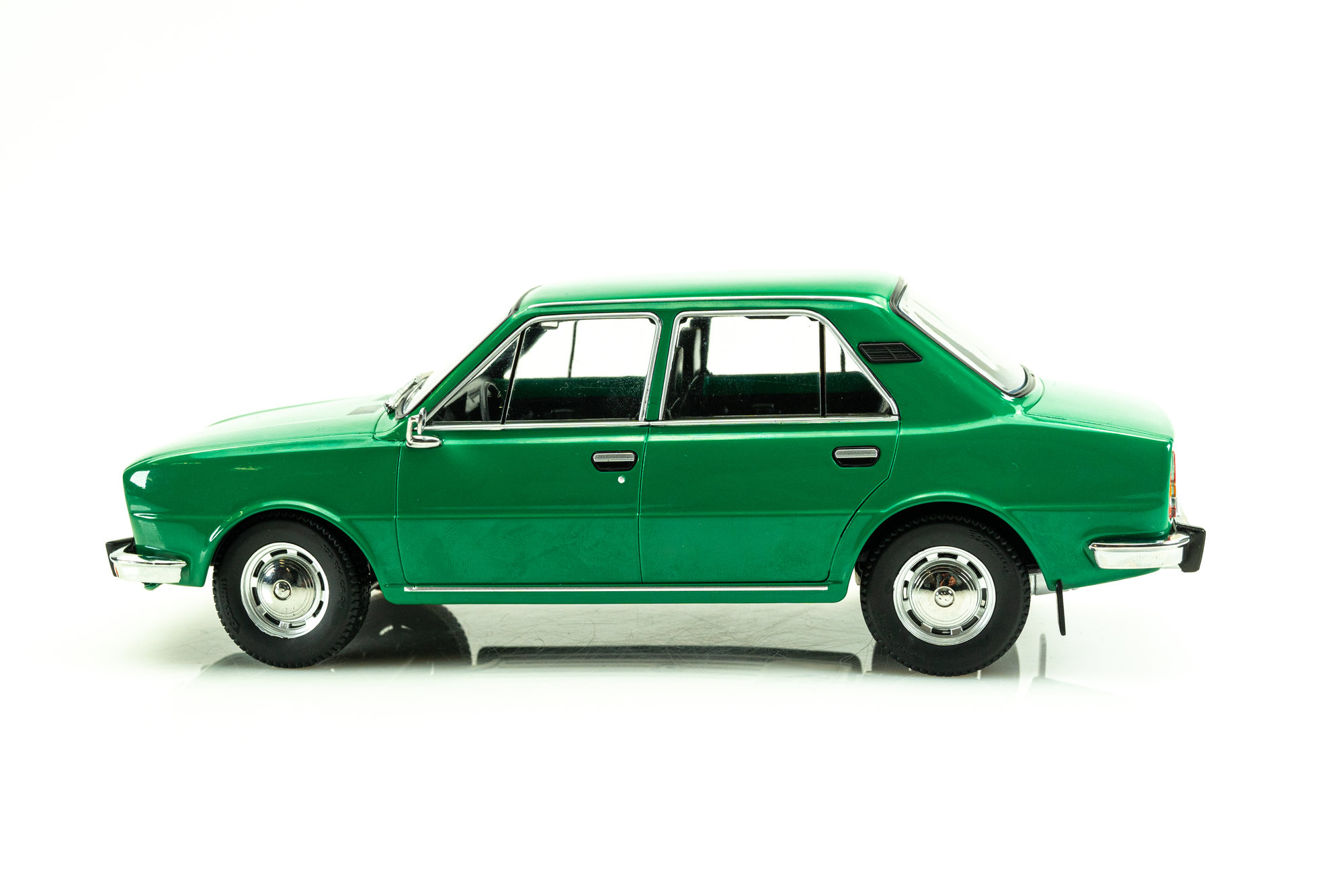 SKODA - 120LS 1979 green | Modelsnavigator.com