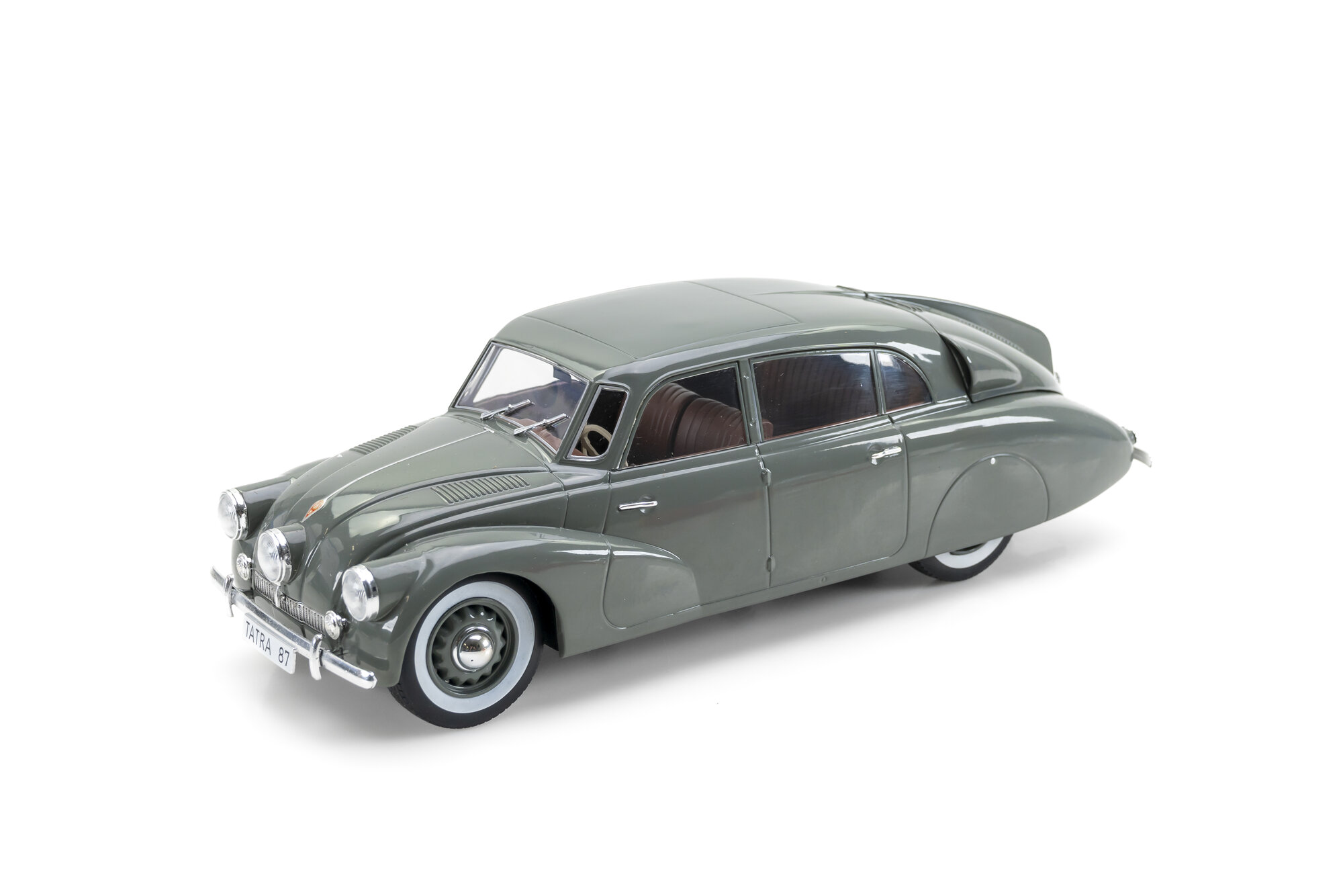新しい季節 year 87, Tatra 1937, Modelsnavigator.com | color gray 乗用車