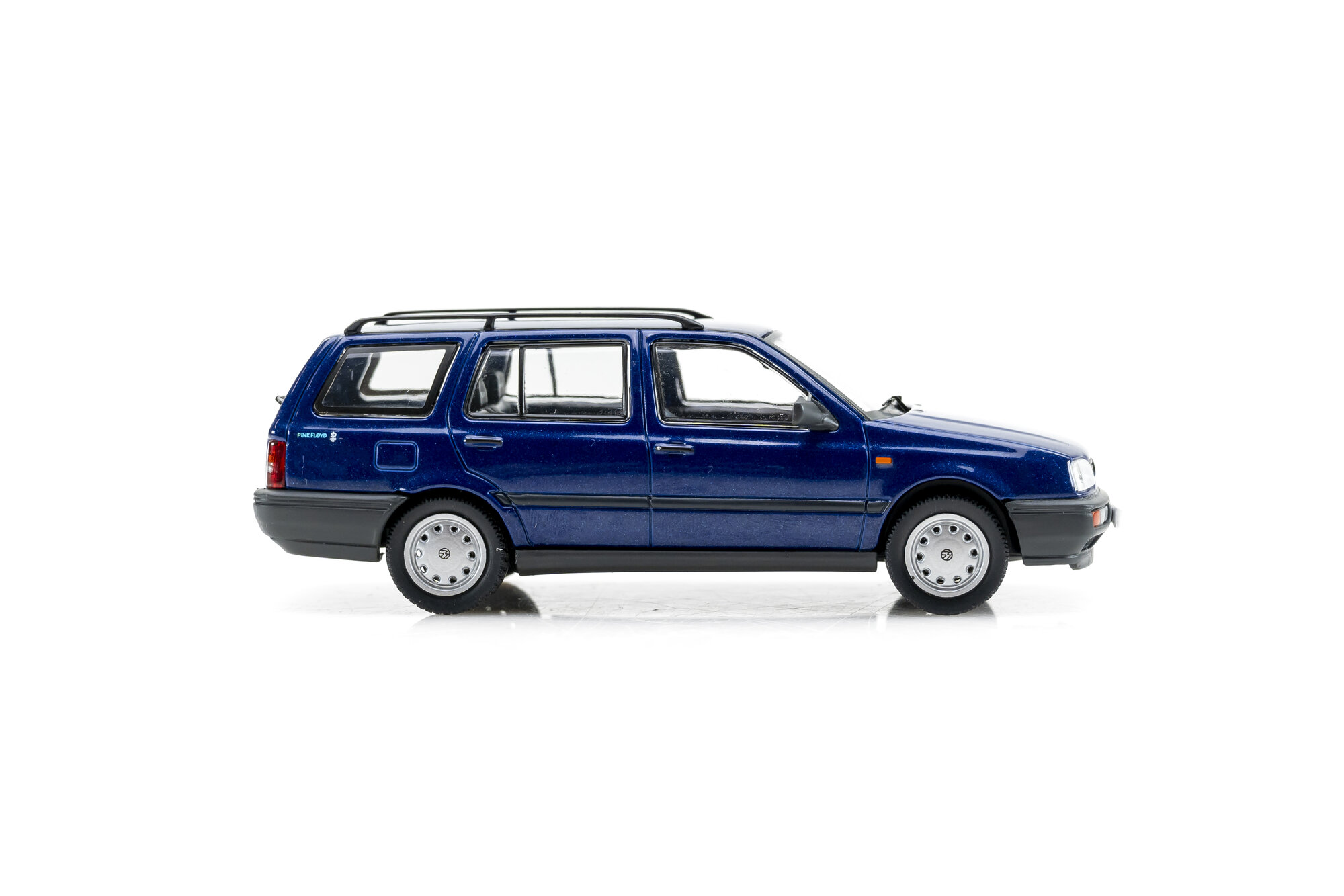 VW Golf III Variant, Metallic Blue, rosa Floyd, 1994