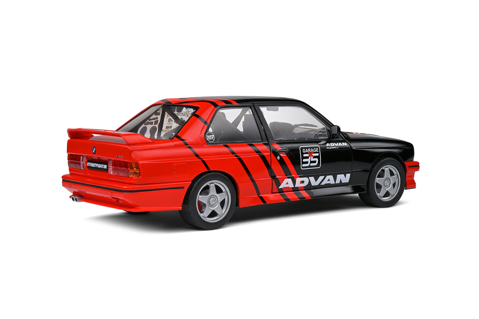 【WEB限定】 BMW Modelsnavigator.com | 1990 (E30) M3 3-SERIES 果物