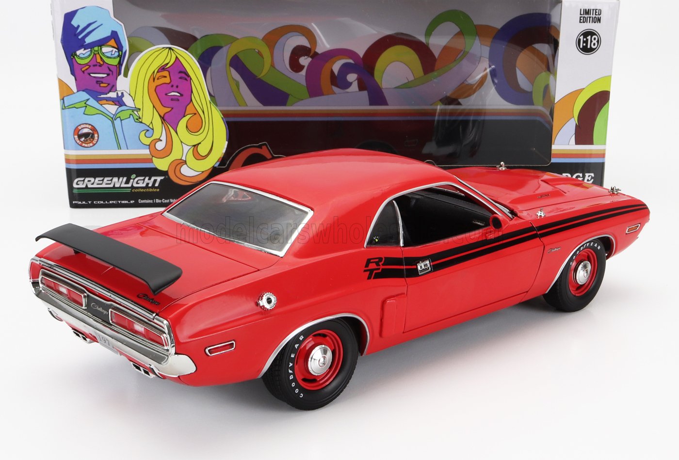 ミニカー 1971 dodge CHALLENGER R/T 1971 DODGE CHALLENGER R/T 1/18 scale DIECAST CAR GREENLIGHT