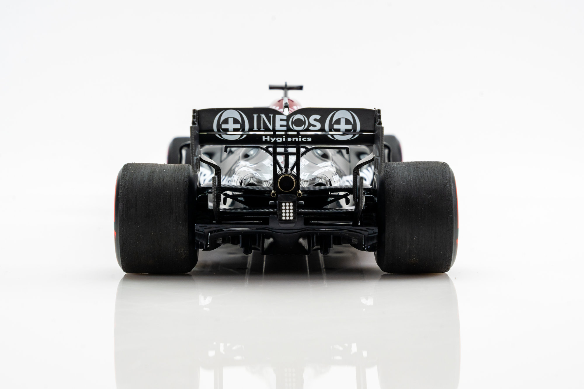 Spark Model S7660 Mercedes-AMG Petronas Formula One Team #44