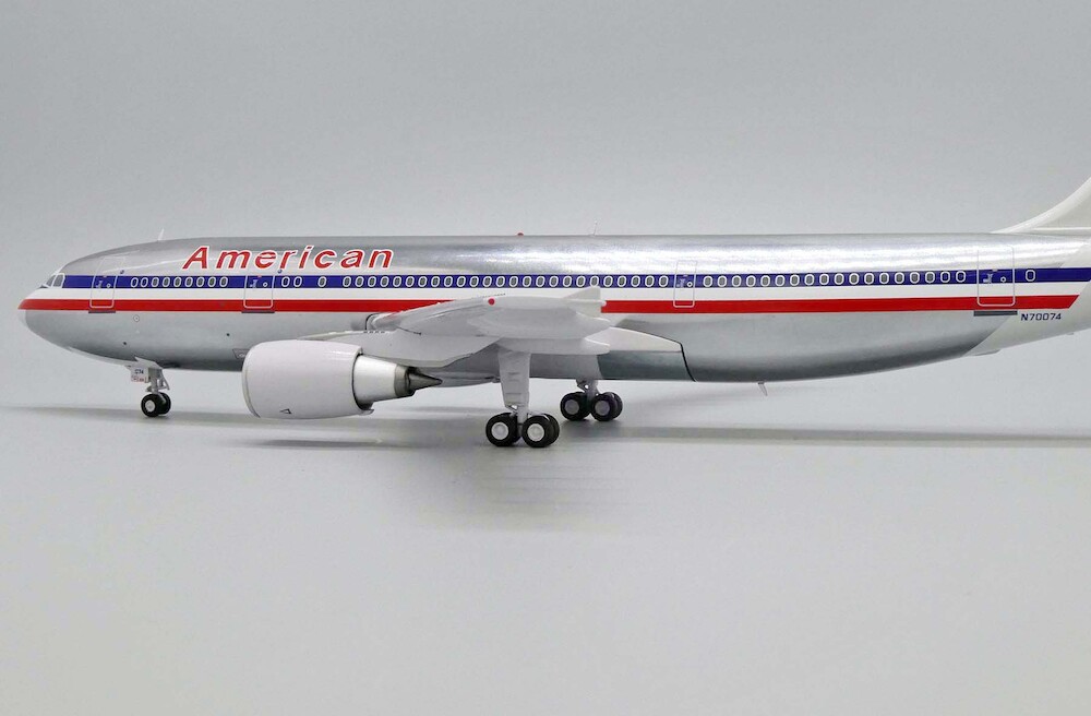 JAL A300-600R プラモデル 1:200 JAS Airbus A300-600R JC2JAS114 1:200 ezToys - Diecast Models