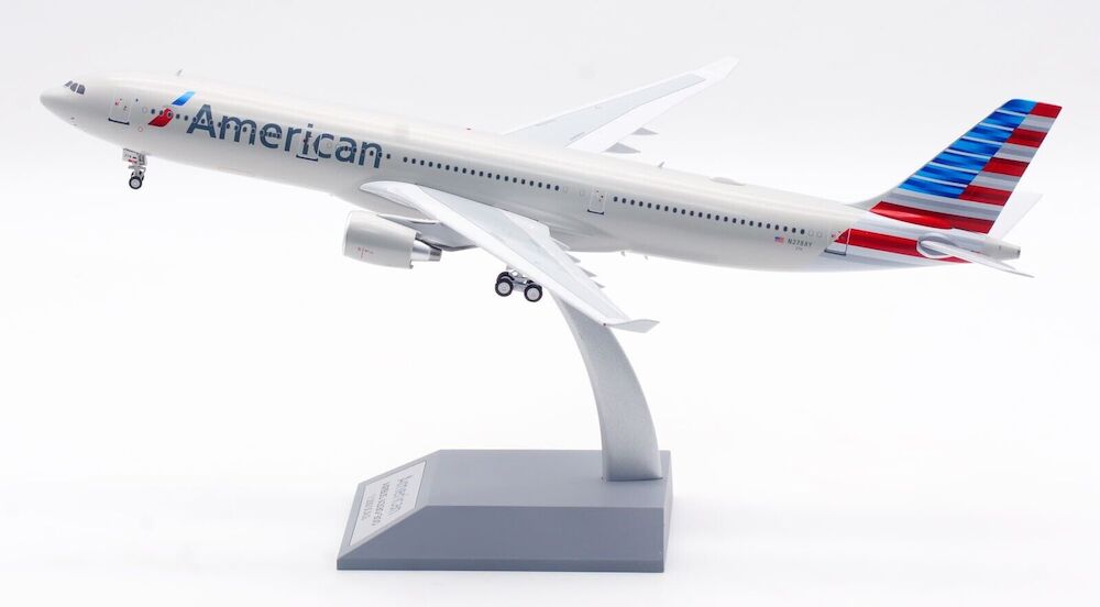 Airbus A330-300 American Airlines | Modelsnavigator.com