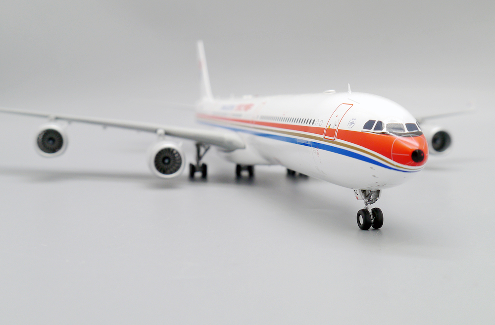 schabak1/600コンチネンタル航空A340 schabak1/600コンチネンタル航空A340
