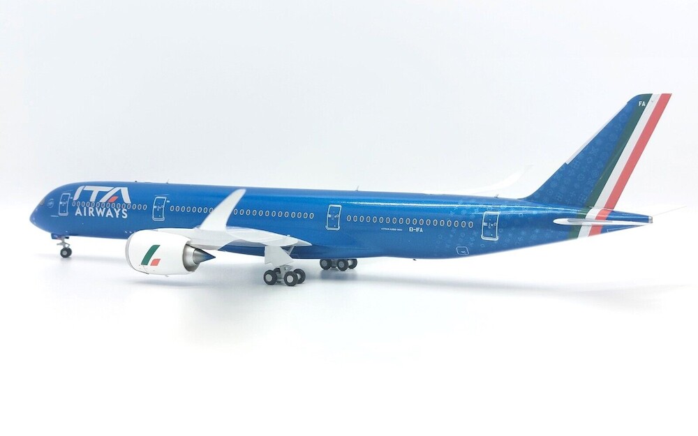SKYMARKS ITA A350-900 1/200