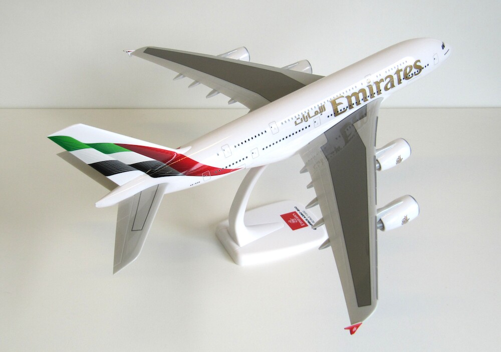 Airbus A380-800 Emirates A6-EOG | Modelsnavigator.com