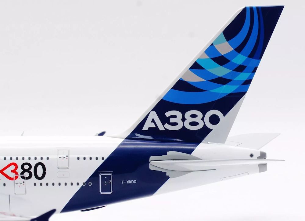Airbus - A380 - F-WWDD - House Color Love at First Flight