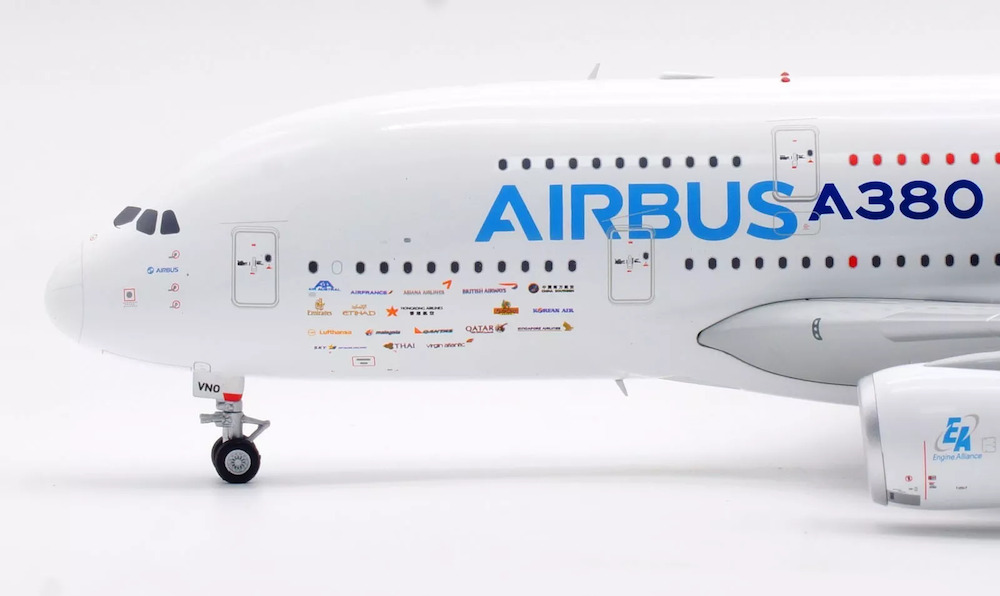 航空機・ヘリコプター AIRBUS A380 Love at first flight 1/400 www.JetCollector.com: Airbus House Colors Love at First