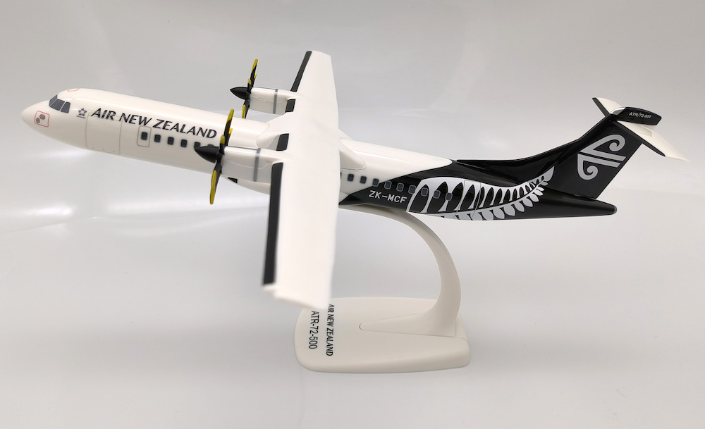ATR72-200 Air New Zealand Link | Modelsnavigator.com