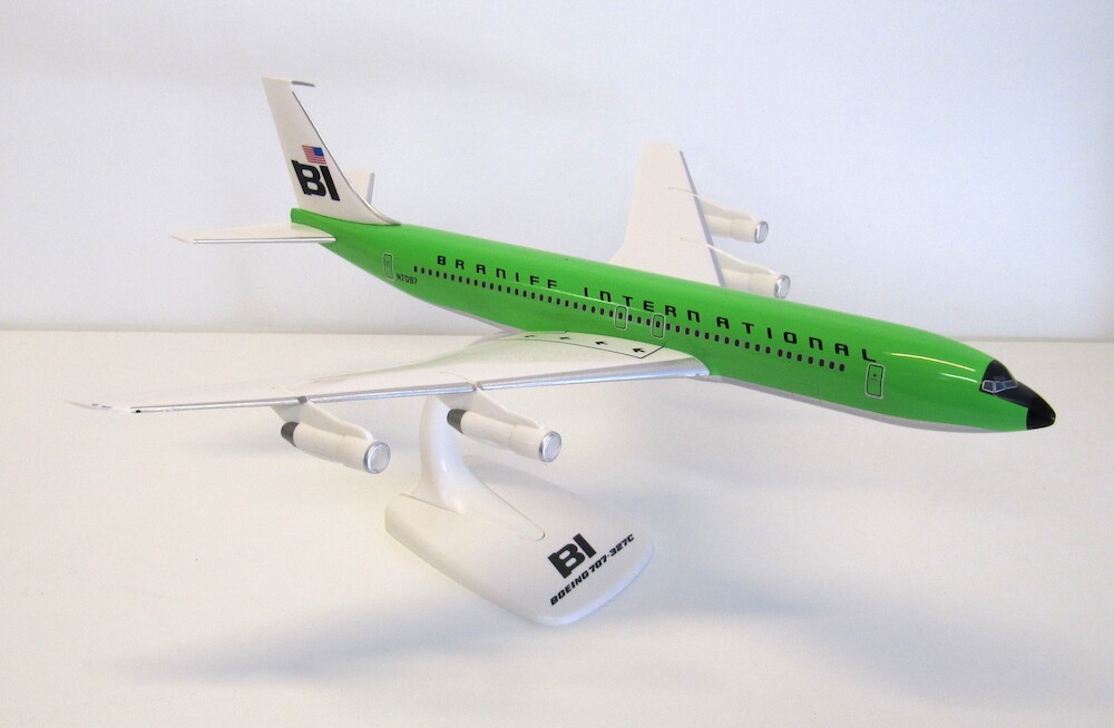 【レア】The Boeing Milestone Series B707-300 レア】The Boeing Milestone Series B707-300