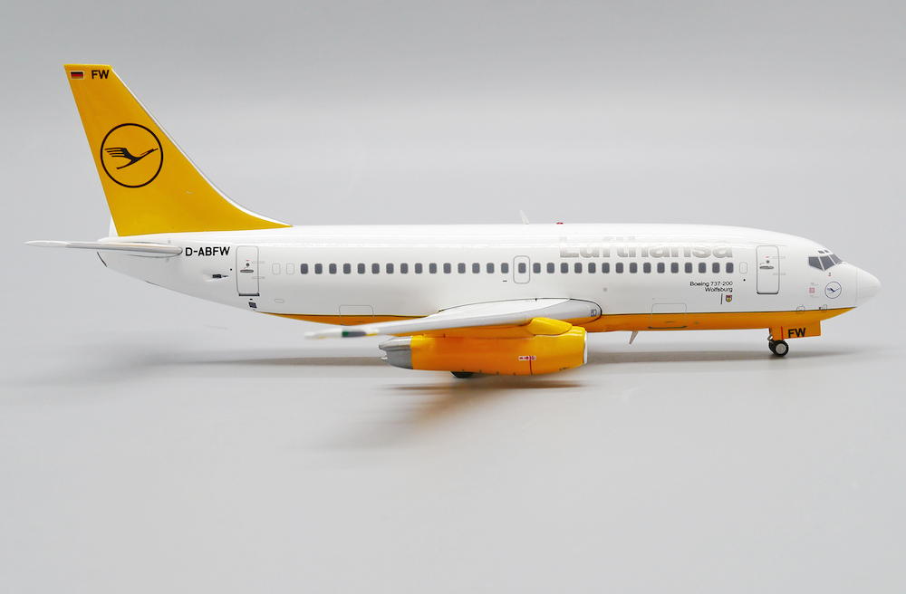 Boeing 737-200 Lufthansa - 