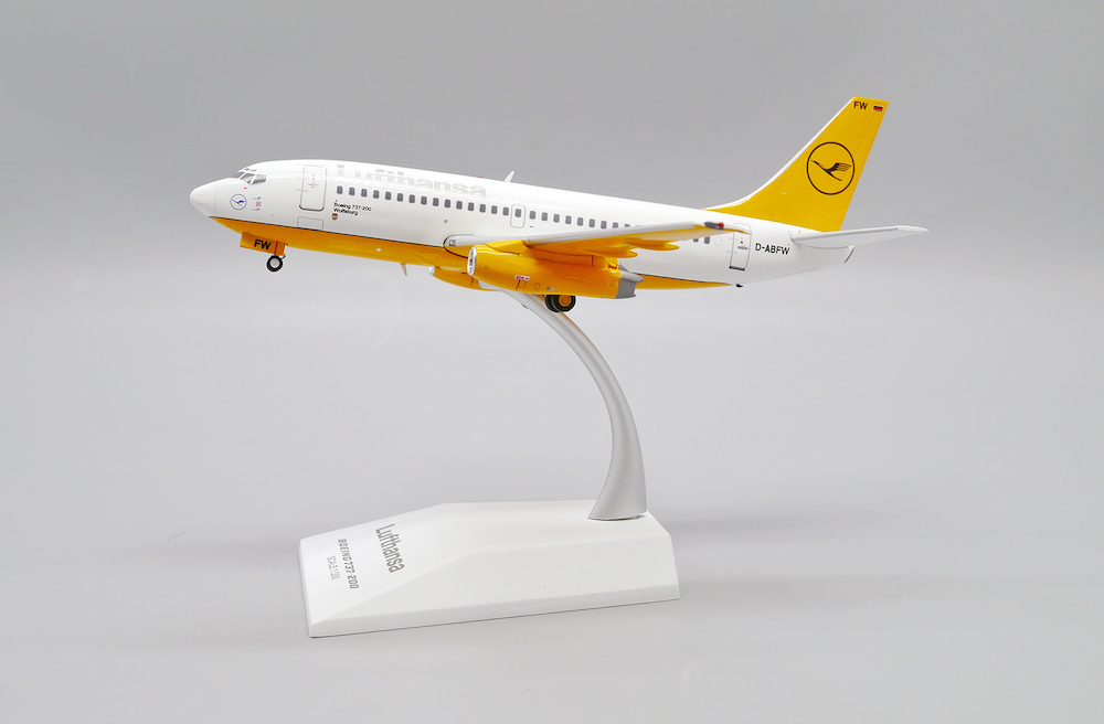ルフトハンザ航空Ｂ737-200 sddefault.jpg