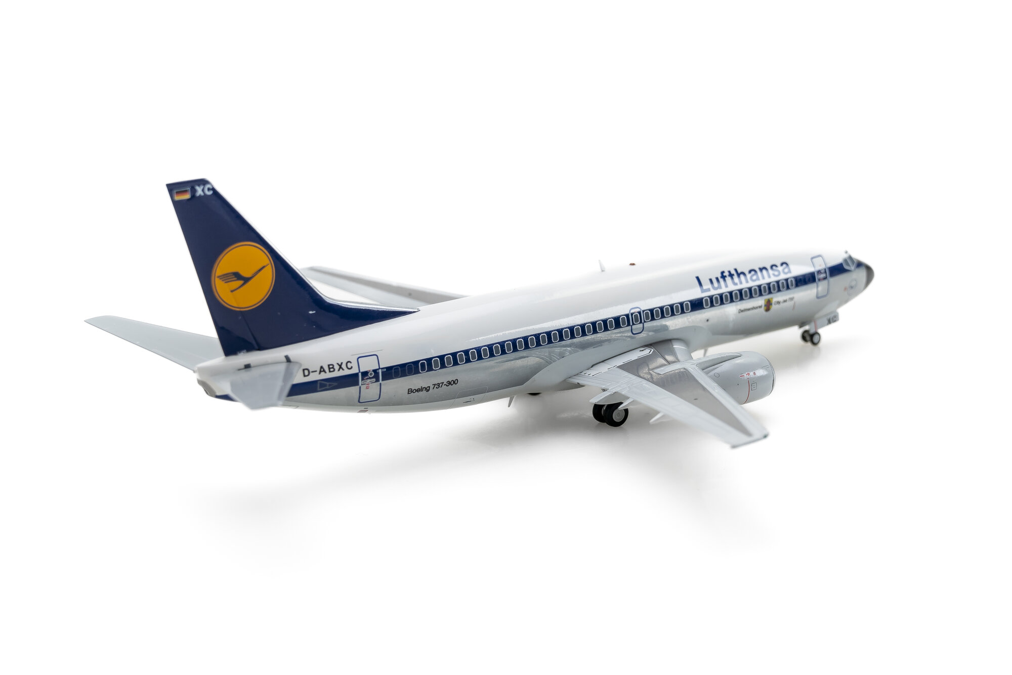 Boeing 737-300 Lufthansa Polished | Modelsnavigator.com