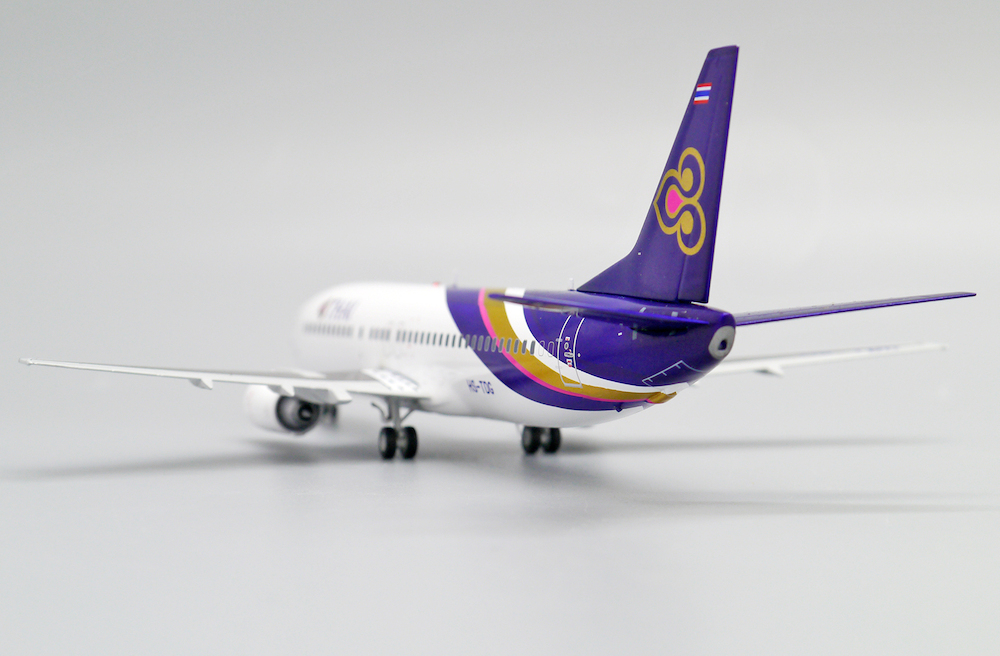Boeing 737-400 Thai Airways 