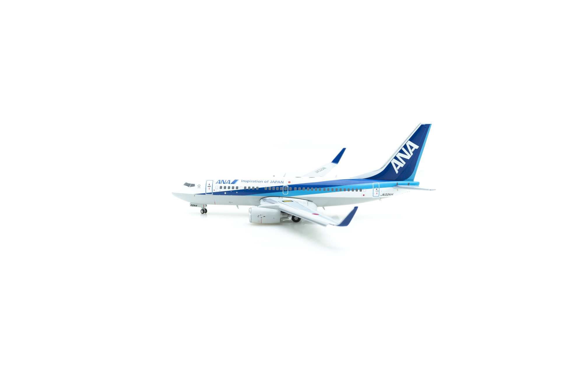 Boeing 737-700 ANA, flaps down, with limited edition