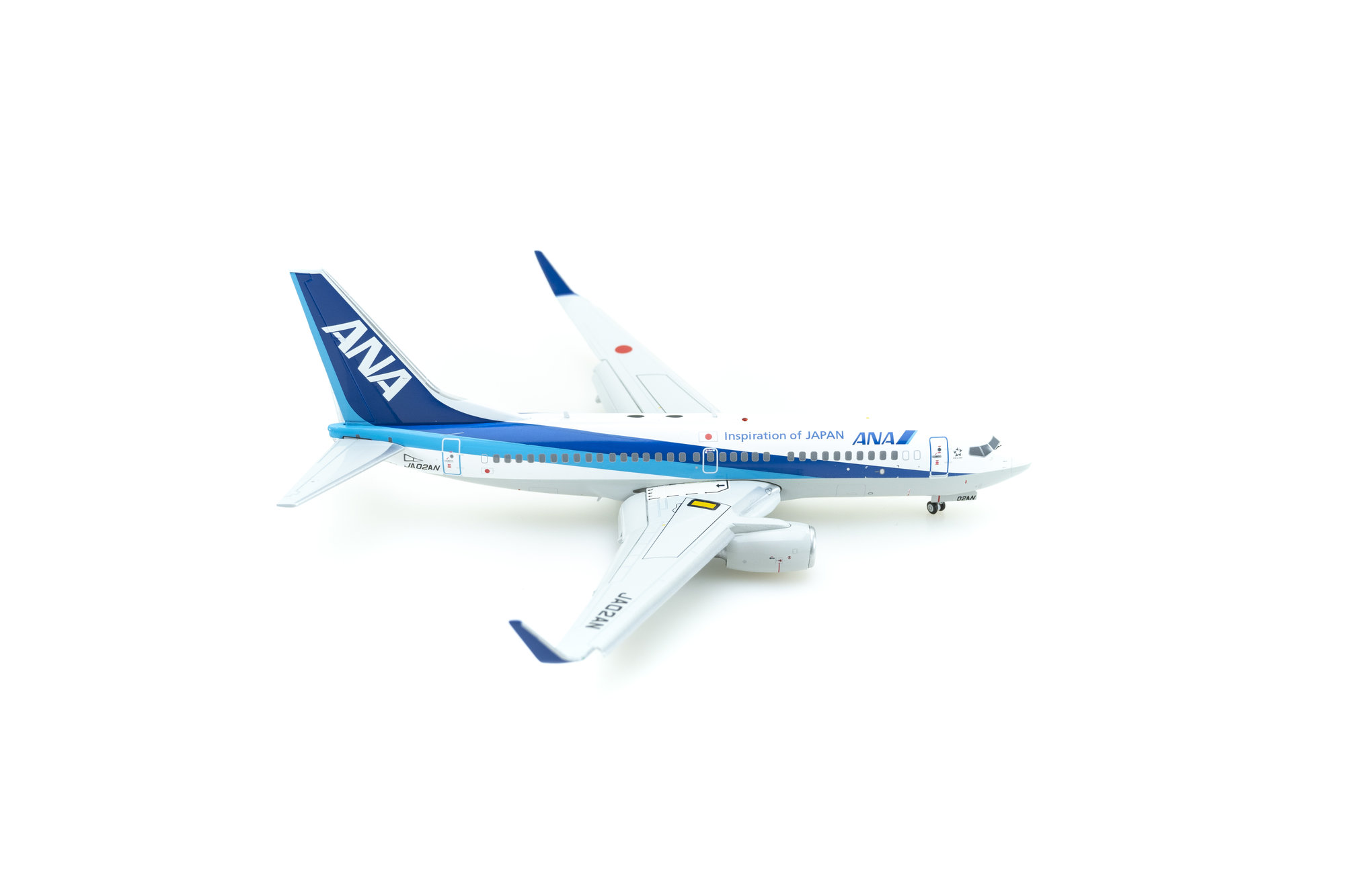 ANA Aviationtag B737-700 ちょいコンビ色 Boeing 737-700 ANA, flaps down, with limited edition
