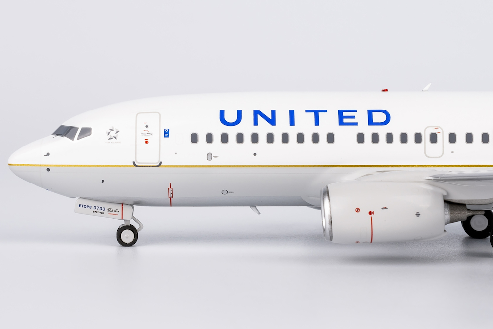Boeing 737700 United Airlines