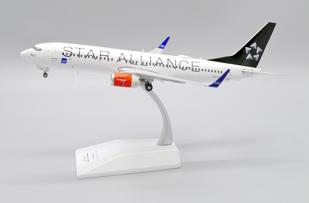 全日空商事 [Pre-order item] 737-800 ANA All Nippon Airways