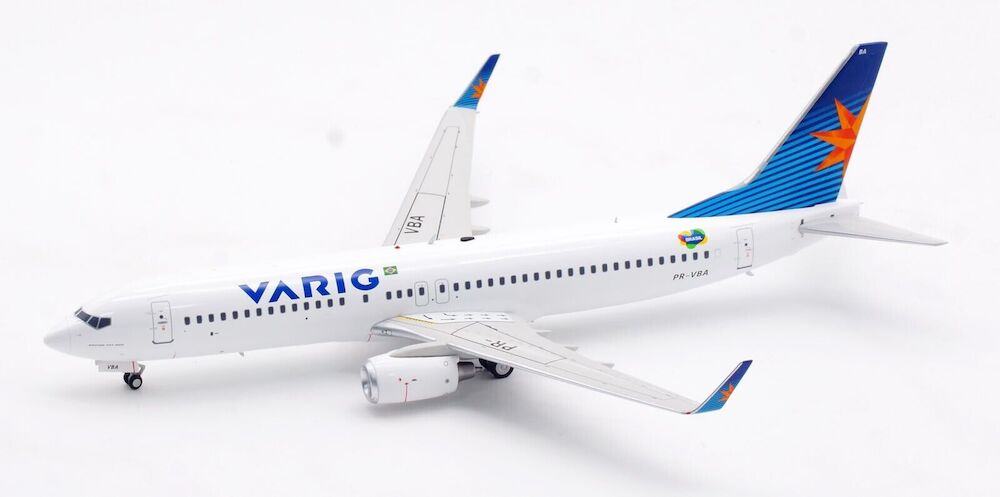 Boeing 737-800 Varig | Modelsnavigator.com