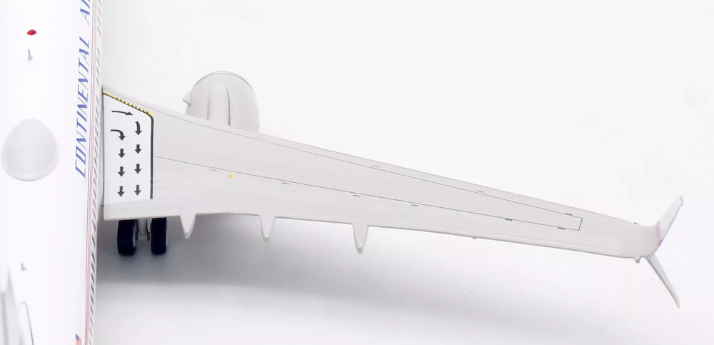 ユナイテッド航空 737-900ER N38459 1/200 Boeing 737-900ER United Airlines | Modelsnavigator.com