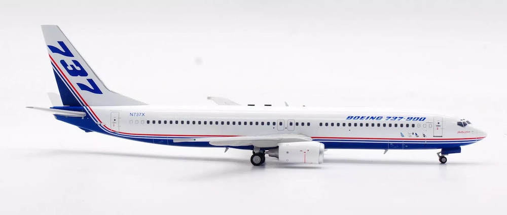 Boeing 737-990 Boeing House Colours | Modelsnavigator.com