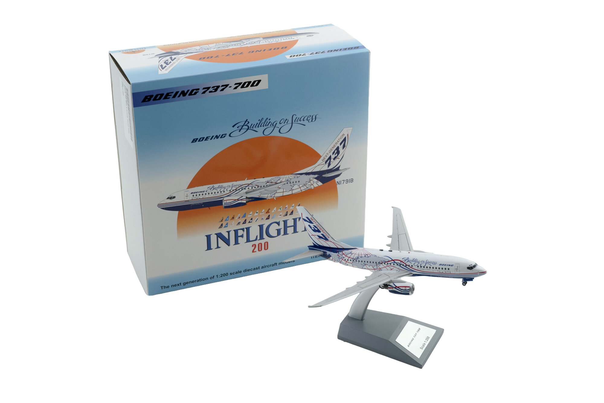 Boeing 737-800 1/200モデル　Boeing737ハウスカラー 1/200 B737-8 MAX ボーイング社 ハウスカラー N8701Q [LH2157