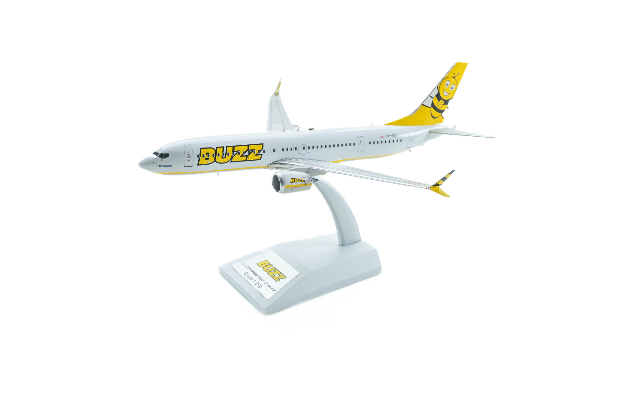 Boeing 737 Max 8 Buzz | Modelsnavigator.com