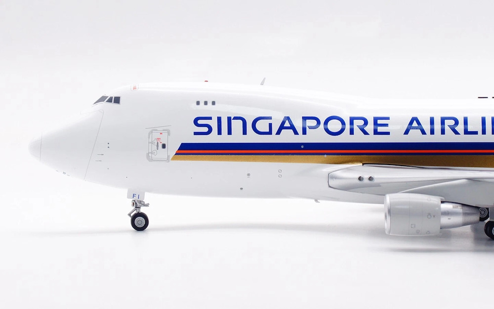 Boeing 747-400F Singapore Airlines Cargo 9V-SFI | Modelsnavigator.com