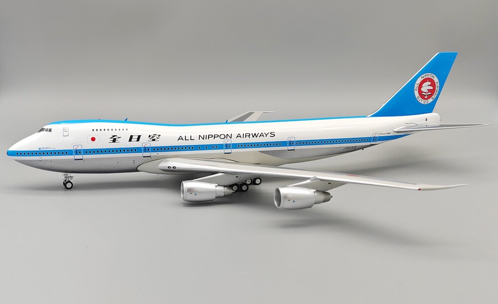 Boeing 747SR-81 ANA