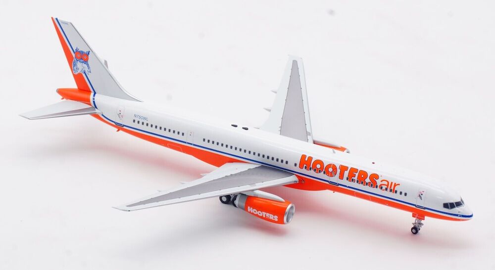 Gemini Jets 1:400 B737-300 & B757-200 HOOTERS AIR - N304AW