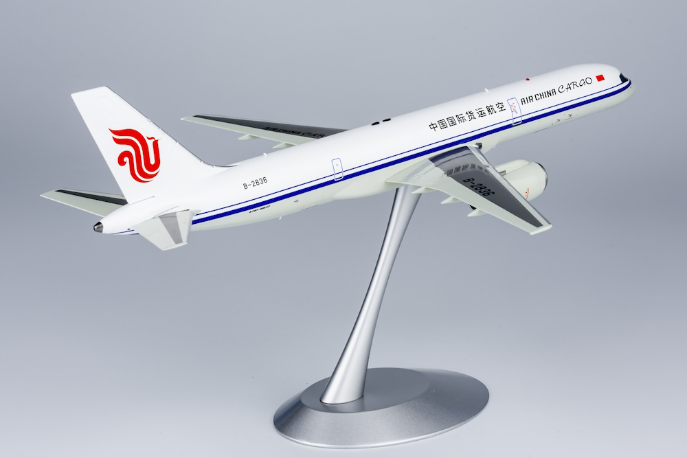 Boeing 757-200F Air China Cargo | Modelsnavigator.com