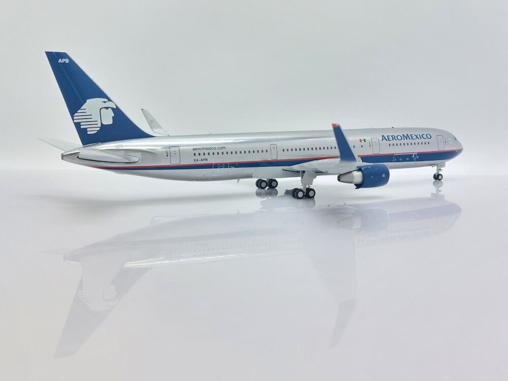 アエロメヒコ航空 767-300ER XA-APB 1/400 かわいい～！」 お取り寄せ商品】1/400 XA-APB アエロメヒコ航空